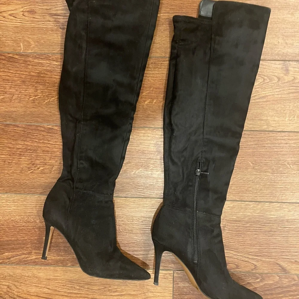 Jessica Simpson Women Over The Knee Boots - Picture 7 of 9